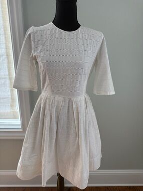 GAP White Eyelet Short Sleeve Mini Dress